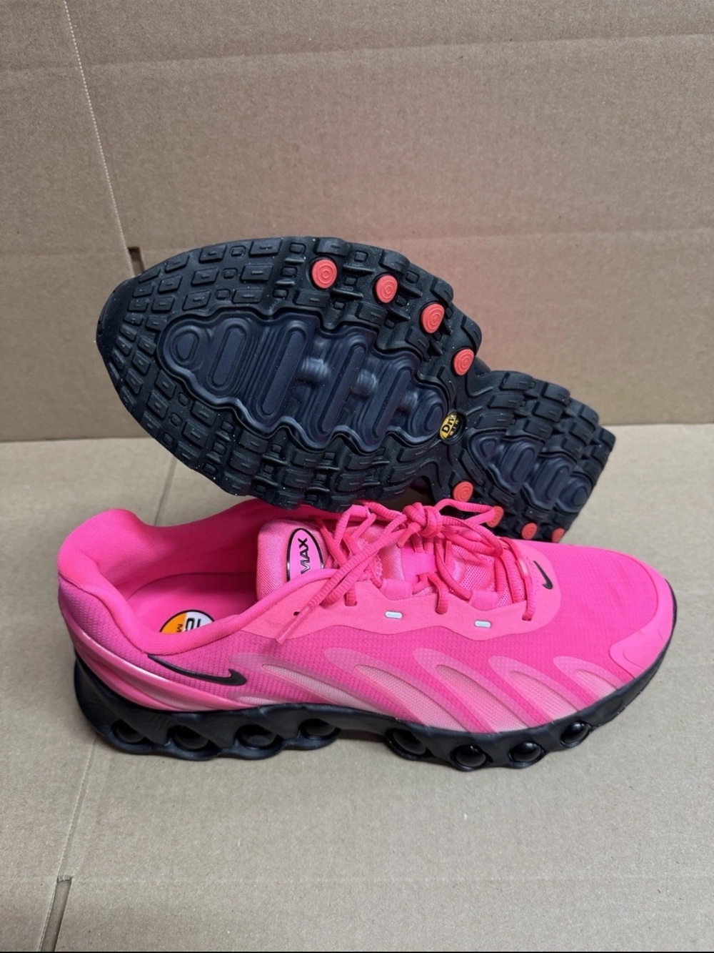 Nike Air Max DN8 Hyper pink/ blue Running Shoes - Picture 5 of 6